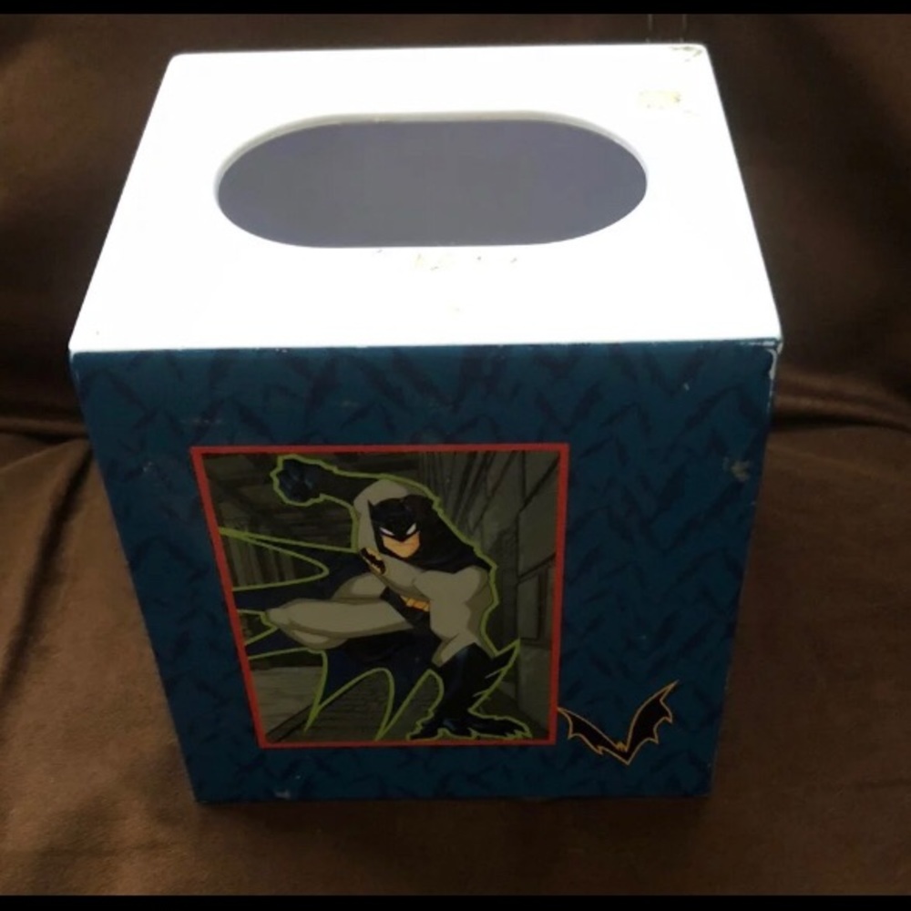 Batman Tissue Box Cover - Picture 2 of 4